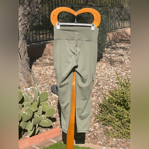 OLD NAVY LEGGINGS - Picture 2 of 4